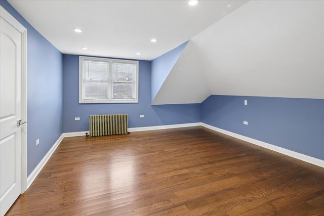 5836 N Manton Avenue, Chicago, IL 60646