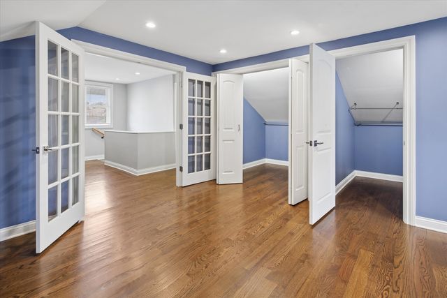 5836 N Manton Avenue, Chicago, IL 60646