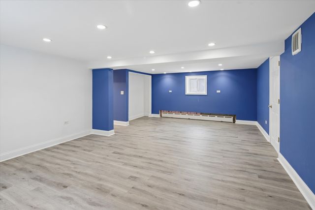 5836 N Manton Avenue, Chicago, IL 60646