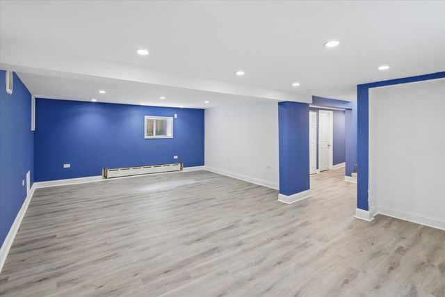 5836 N Manton Avenue, Chicago, IL 60646