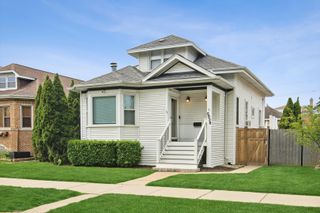 5836 N Manton Avenue, Chicago, IL 60646