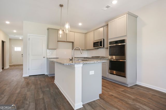 101 FAULKNER Circle, Social Circle, GA 30025