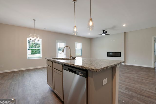 101 FAULKNER Circle, Social Circle, GA 30025