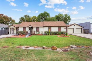 405 N Magnolia Street, Highlands, TX 77562