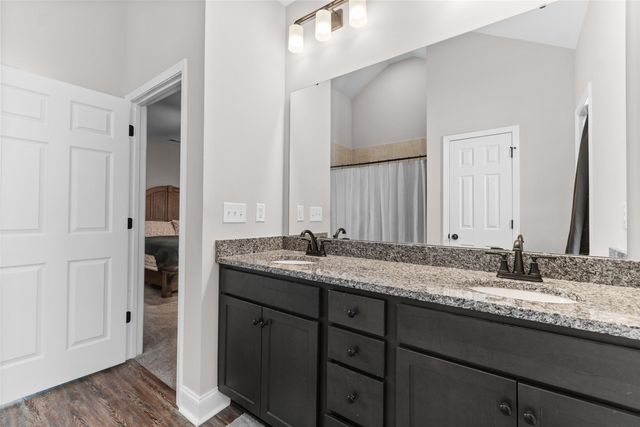 131 Rhodus Ave., Andrews, SC 29510