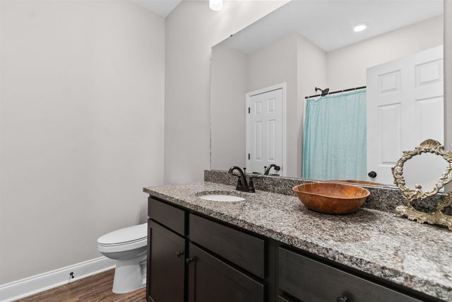 131 Rhodus Ave., Andrews, SC 29510