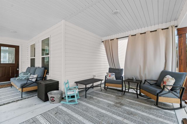 131 Rhodus Ave., Andrews, SC 29510