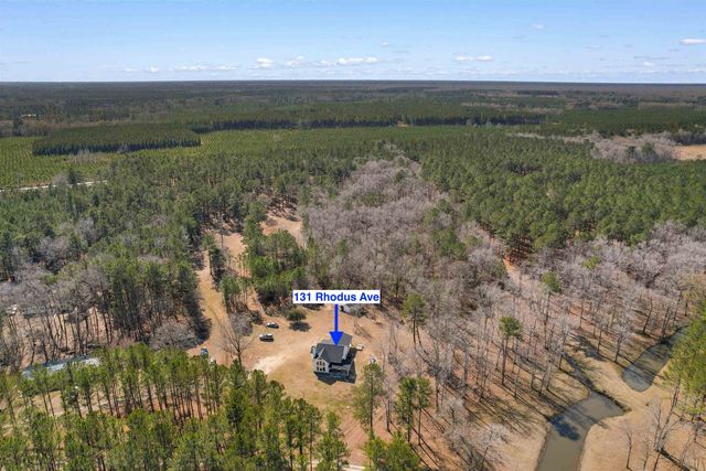 131 Rhodus Ave., Andrews, SC 29510