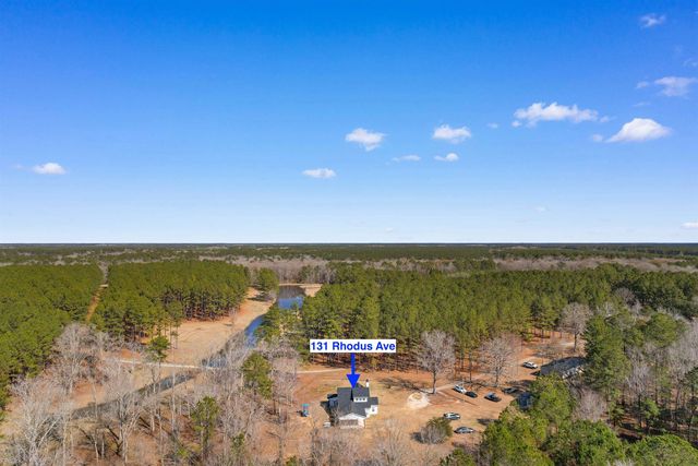 131 Rhodus Ave., Andrews, SC 29510