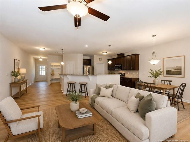 155 Cypress Hill Lane, Holly Springs, NC 27540