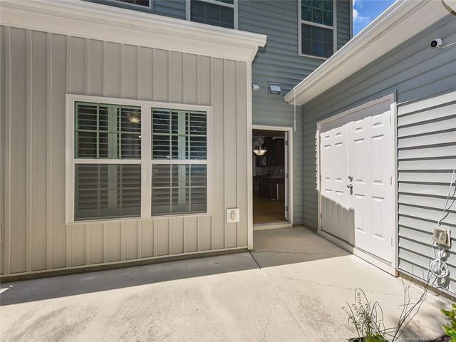 155 Cypress Hill Lane, Holly Springs, NC 27540