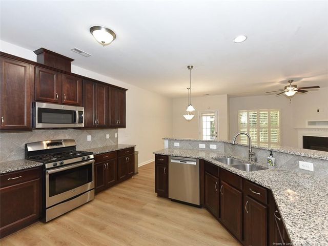 155 Cypress Hill Lane, Holly Springs, NC 27540