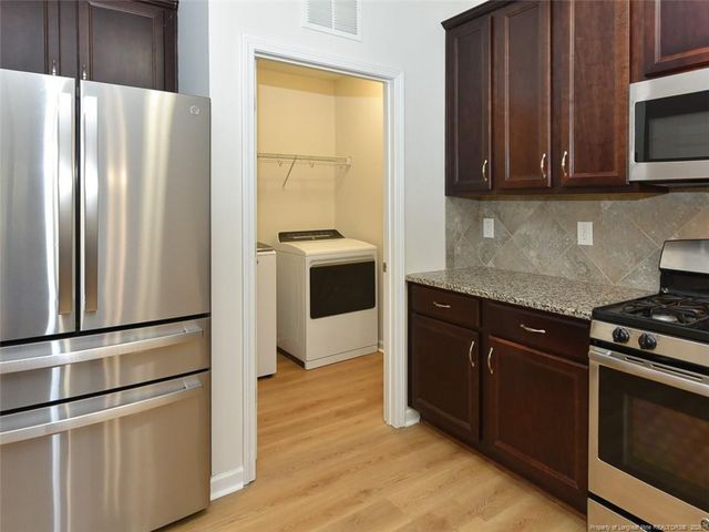 155 Cypress Hill Lane, Holly Springs, NC 27540