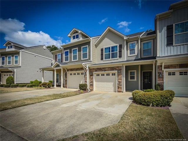 155 Cypress Hill Lane, Holly Springs, NC 27540