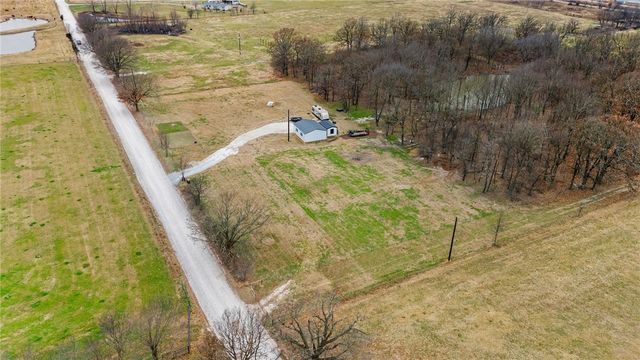 24004 Smith Road, Summers, AR 72769