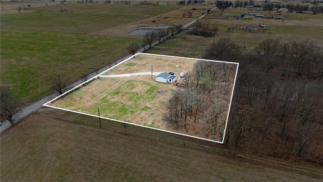 24004 Smith Road, Summers, AR 72769