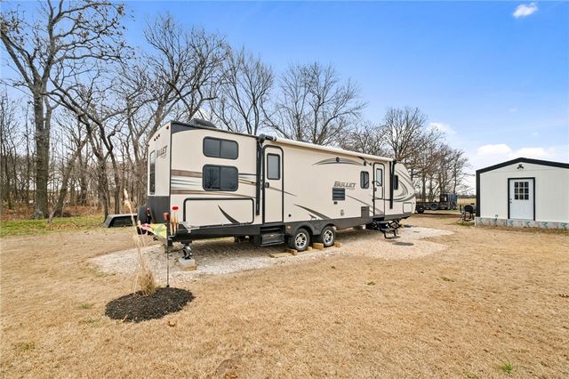 24004 Smith Road, Summers, AR 72769