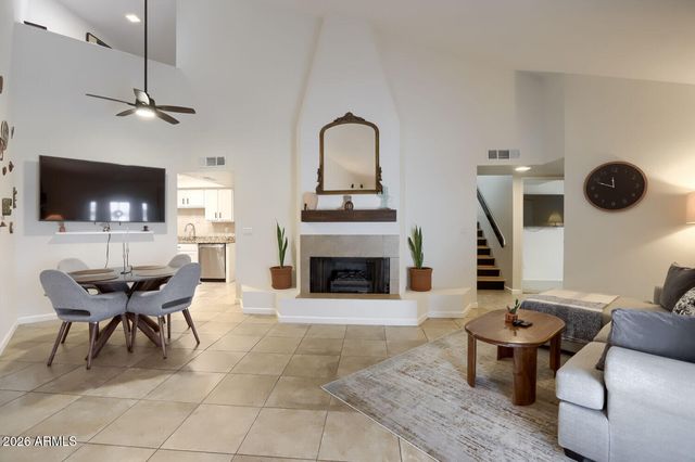 9802 N 5TH Street, Phoenix, AZ 85020