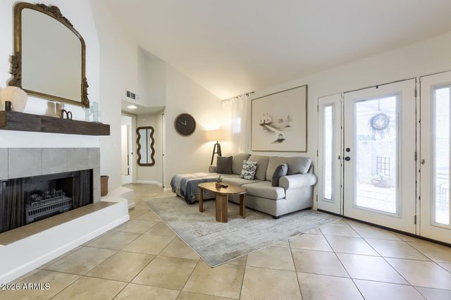 9802 N 5TH Street, Phoenix, AZ 85020
