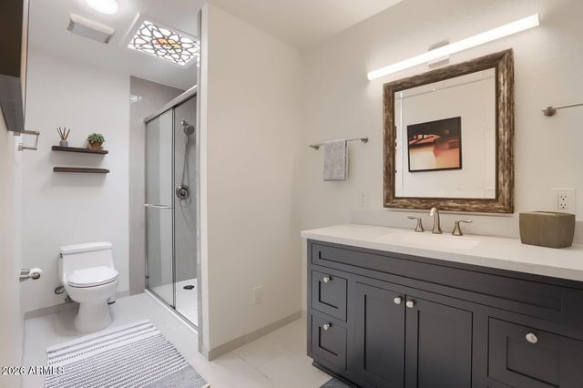 9802 N 5TH Street, Phoenix, AZ 85020