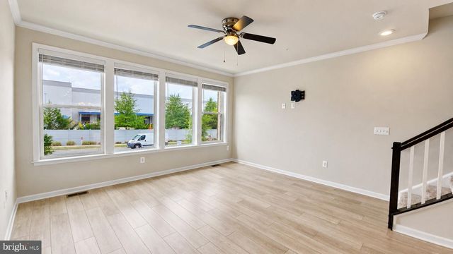 4809 VISTA GREEN LN, Lanham, MD 20706