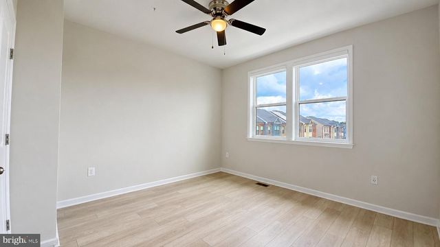 4809 VISTA GREEN LN, Lanham, MD 20706