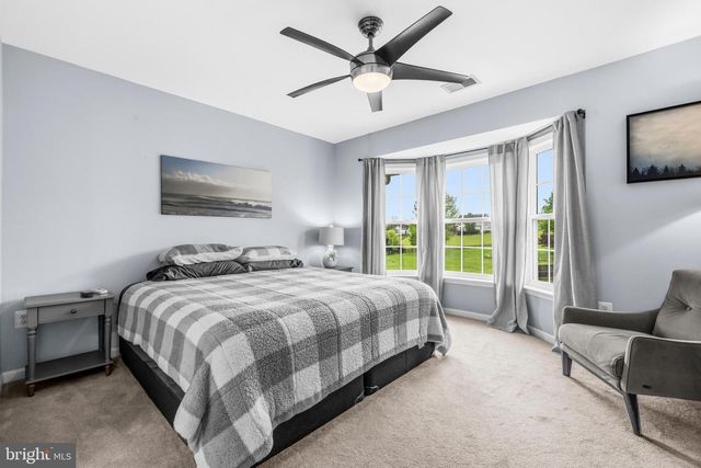 104 GRASMERE DR, Charles Town, WV 25414