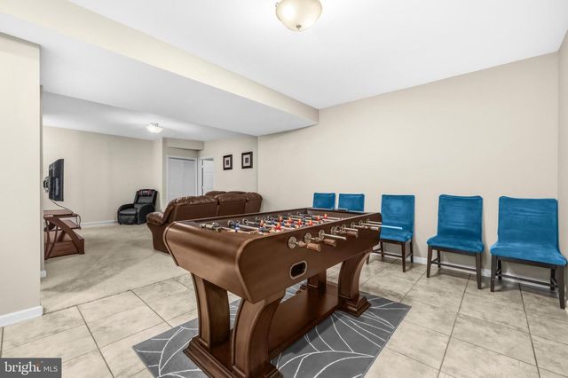 104 GRASMERE DR, Charles Town, WV 25414