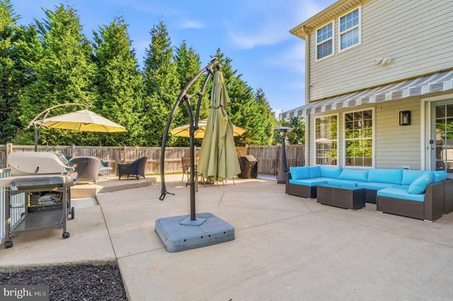 104 GRASMERE DR, Charles Town, WV 25414