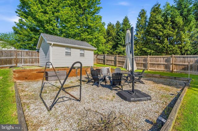 104 GRASMERE DR, Charles Town, WV 25414
