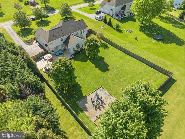 104 GRASMERE DR, Charles Town, WV 25414