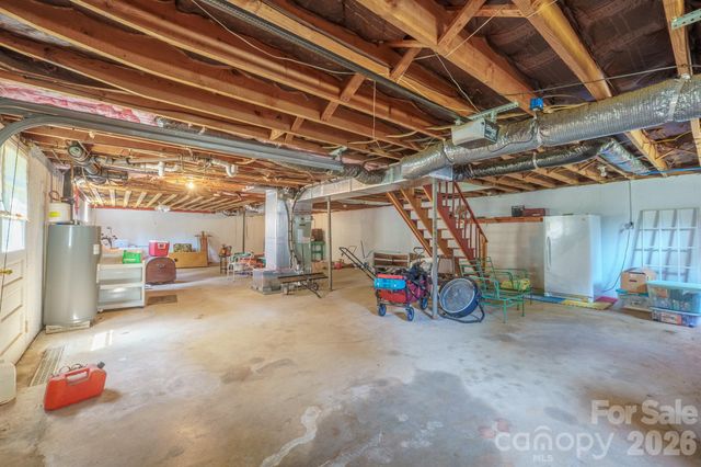 97 Willow Court, Taylorsville, NC 28681