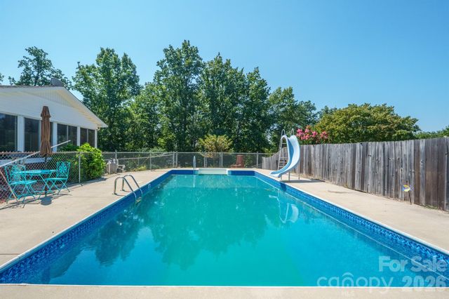 97 Willow Court, Taylorsville, NC 28681