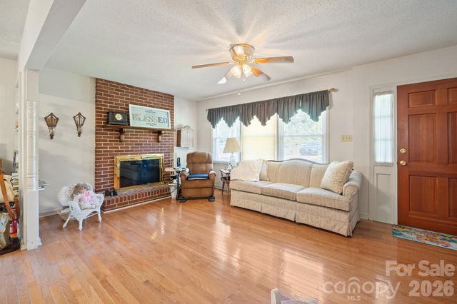 97 Willow Court, Taylorsville, NC 28681