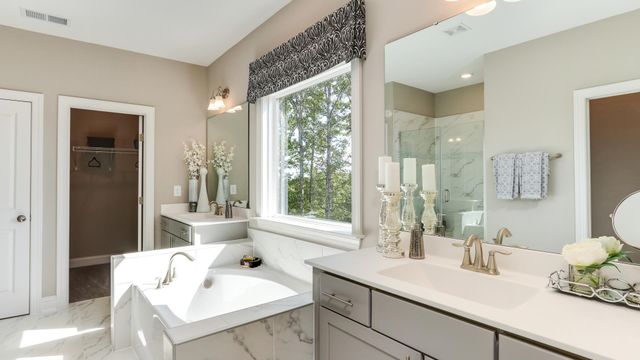 3040 Hanging Valley Way, Wake Forest, NC 27587