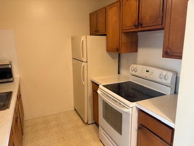 25301 Five Mile Road 101, Redford, MI 48239