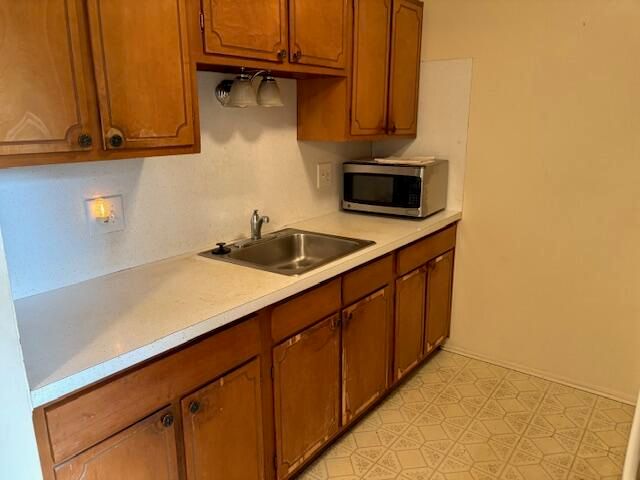 25301 Five Mile Road 101, Redford, MI 48239