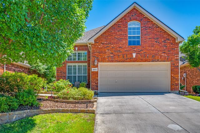 3912 Sovereign Drive, Bedford, TX 76021