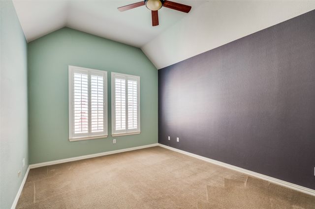 3912 Sovereign Drive, Bedford, TX 76021