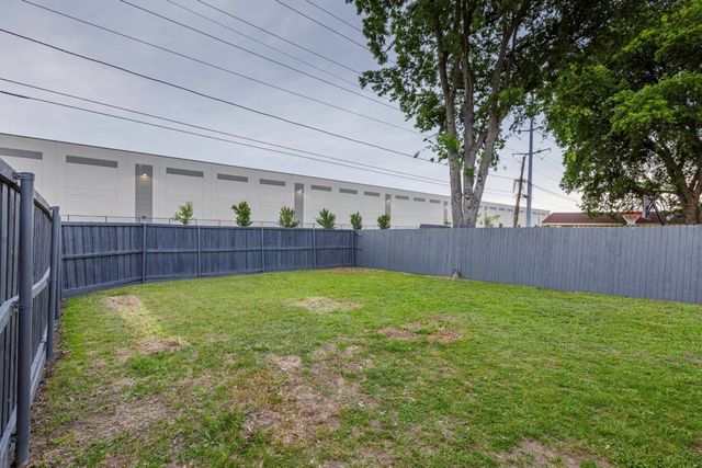3029 Weather Vane Lane, Dallas, TX 75228