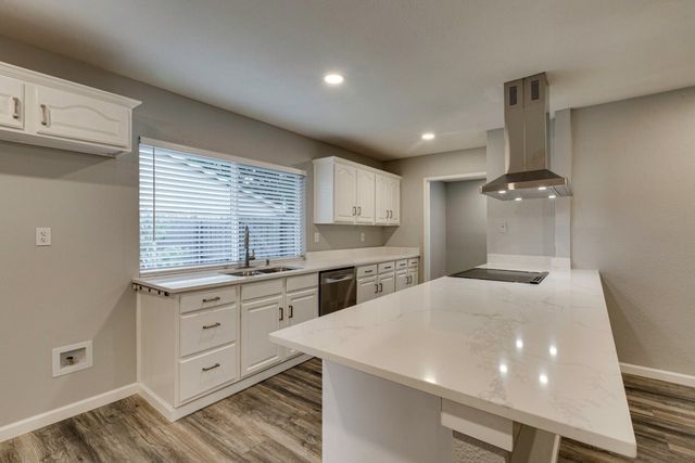 3029 Weather Vane Lane, Dallas, TX 75228