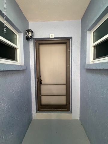 390 W Cocoa Beach Causeway 10-2, Cocoa Beach, FL 32931