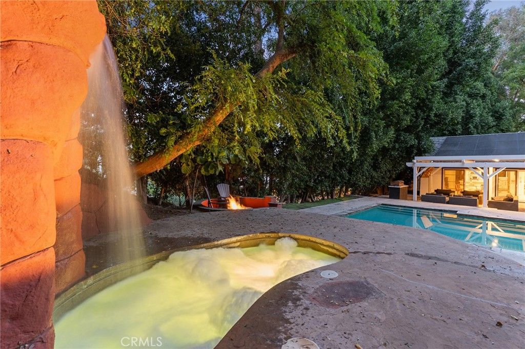 Image 45 of property listing at 20183 Allentown Drive, Woodland Hills, CA 91364