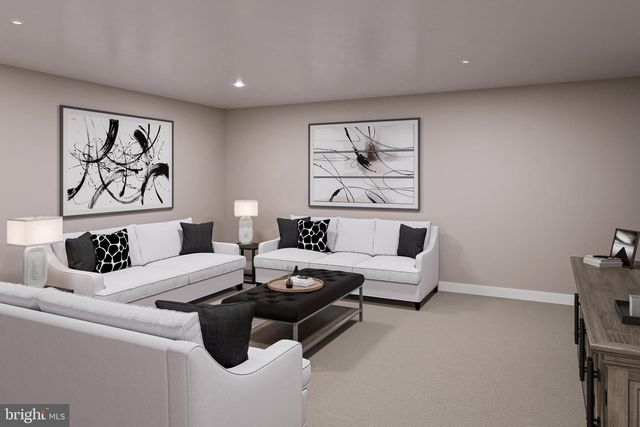 7 BLAZING STAR ST, Frederick, MD 21702