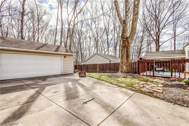 9925 Aldridge Drive, Columbia Station, OH 44028