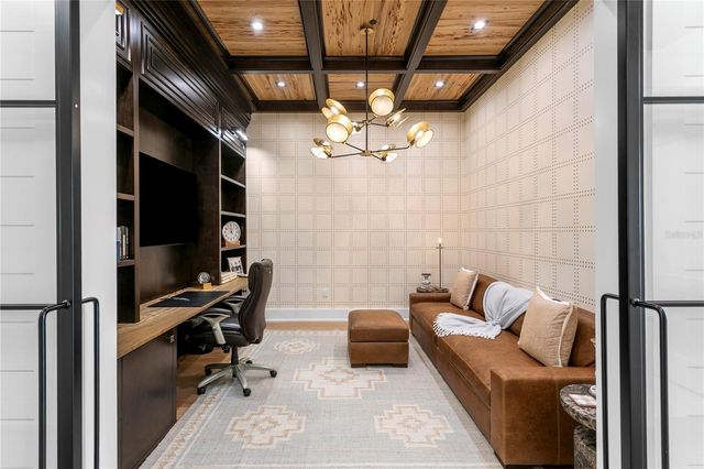 2103 BAYSHORE BOULEVARD 504, Tampa, FL 33606