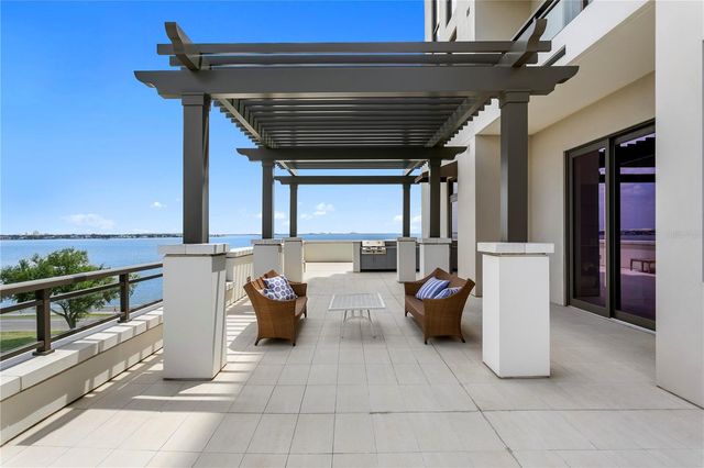 2103 BAYSHORE BOULEVARD 504, Tampa, FL 33606