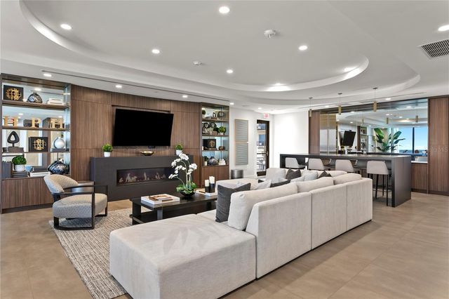 2103 BAYSHORE BOULEVARD 504, Tampa, FL 33606