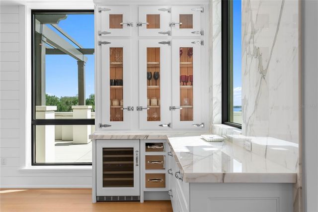 2103 BAYSHORE BOULEVARD 504, Tampa, FL 33606