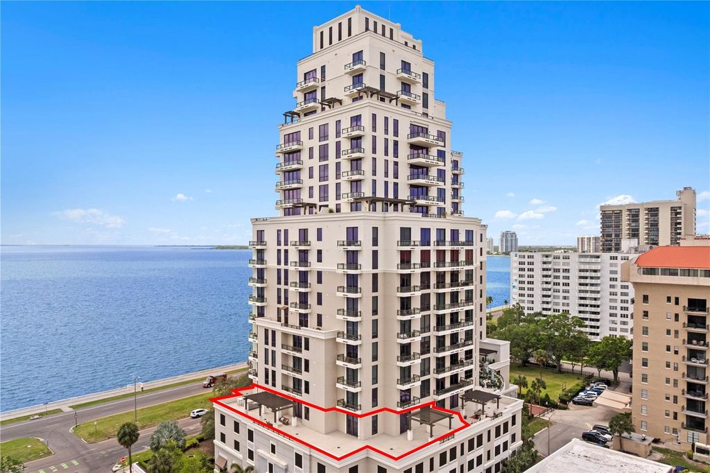 Image 13 of property listing at 2103 BAYSHORE BOULEVARD 504, Tampa, FL 33606